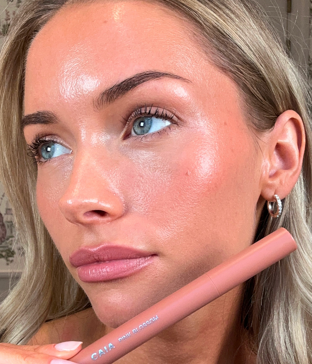 PINK BLOSSOM LIP CRAYON