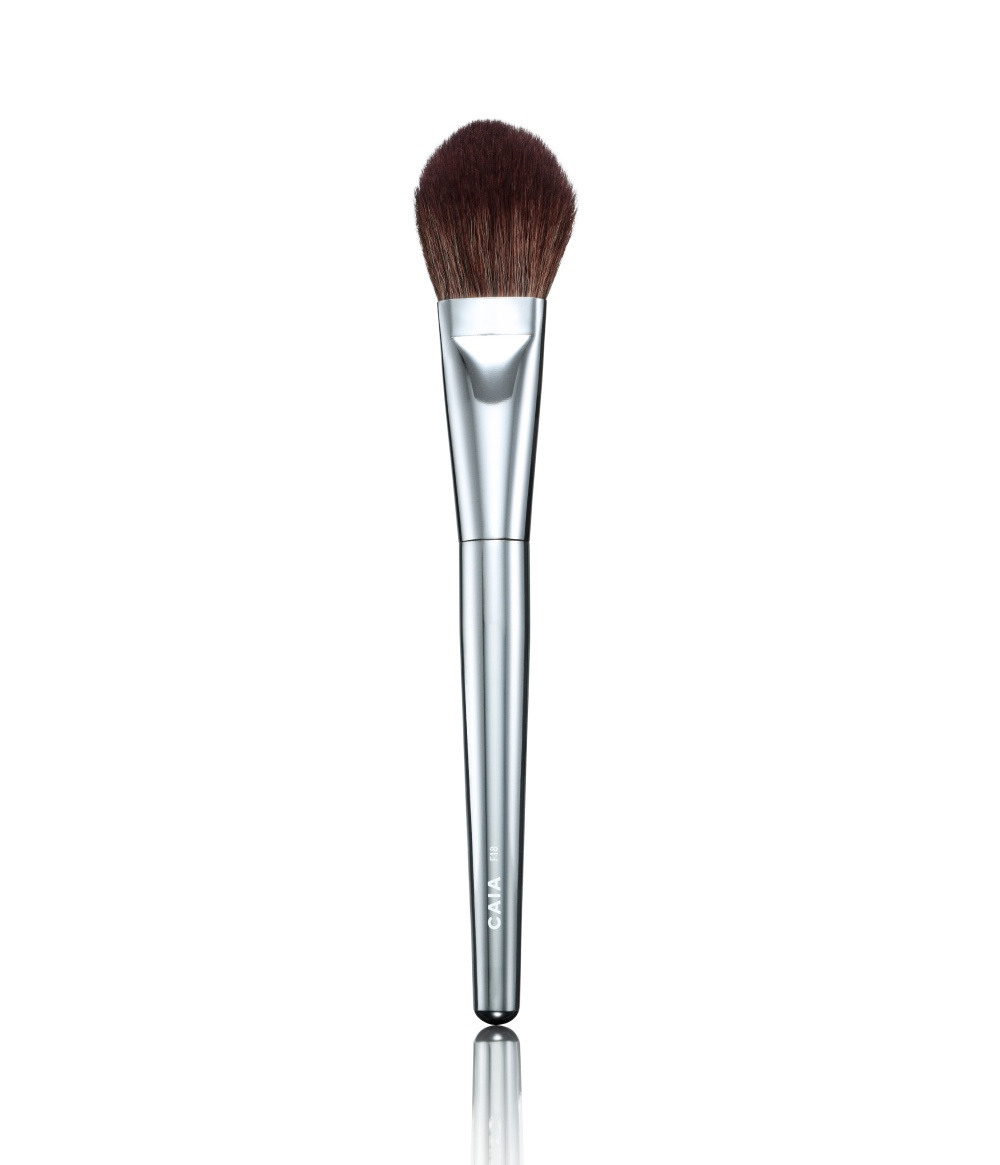 LOOSE BRONZER BRUSH F18 in der Gruppe MAKE-UP / GESICHT / Bronzer & Contour bei CAIA Cosmetics (CAI528)