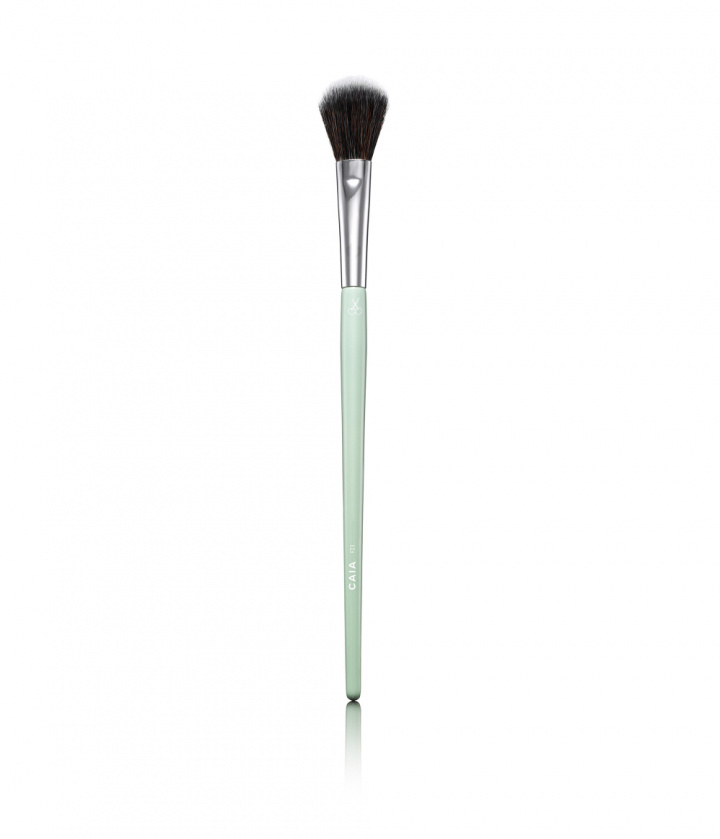 DETAILED HIGHLIGHTER BRUSH 23 in der Gruppe PINSEL & ZUBEHÖR / PINSEL / Make-Up-Pinsel bei CAIA Cosmetics (CAI537)